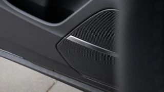 Audi Q8 | B&O | Onderstel Advanced | Head-up | Panoramadak | HD Matrix | Ruitstiksel | Trekhaak - afbeelding nr 9