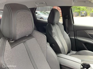 Peugeot 3008 Peugeot 3008 1.2 PureTech Allure EAT8 AUTOM/LUXE HOOGZITTER - afbeelding nr 13