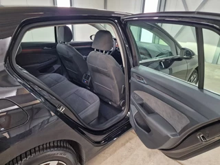 Volkswagen Golf Volkswagen Golf 1.4 eHybrid Style PHEV | Lane | ACC | Camera | Ambiance | Massage | D.Hoek | - afbeelding nr 29