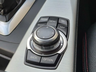 BMW 3 Serie BMW 328i Touring Sport Line/Leer/Grote Navi/245 PK/18''/Vol! - afbeelding nr 15