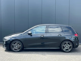 Mercedes-Benz B-Klasse Mercedes-Benz B-Klasse B 220 AMG Nightpakket 1e eig. Camera LED Navi Widescreen Sfeerlicht - afbeelding nr 17