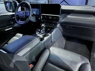 Toyota Land Cruiser Toyota Land Cruiser 2.8 D-4D Standard Roof Window Van Professional - afbeelding nr 14