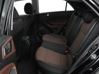 Hyundai i20 Hyundai i20 1.0 T-GDI Comfort | Navigatie | Camera |  Climate control | Cruise control | DAB+ | Bluetooth | PDC - afbeelding nr 6