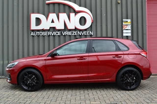 Hyundai i30 Hyundai i30 1.5 T-GDi MHEV Premium Navi/Camera/LED/18'' inch - afbeelding nr 2