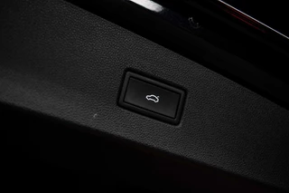 Volkswagen Tiguan Volkswagen Tiguan 1.5 TSI R-Line Business+ | R Line | Vol opties | Panodak | IQ Light | 20 inch | - afbeelding nr 34