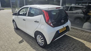 Toyota Aygo Toyota Aygo 1.0 x-fun NLauto - afbeelding nr 5