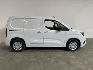 Opel Combo Opel Combo 130pk L1 Automaat Apple Carplay Trekhaak Parkeersensoren Airco Cruise control - afbeelding nr 29