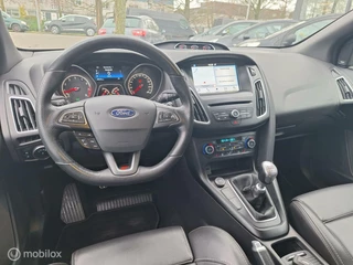 Ford Focus FORD FOCUS WAGON 2.0 ST / Dealer onderhouden / Recaro interieur / - afbeelding nr 16