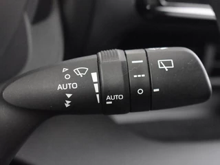 Toyota Yaris Toyota Yaris 1.5 Hybrid Dynamic Limited | Led | Stuur en Stoelverwarming - afbeelding nr 21