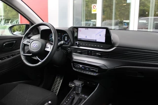 Hyundai Bayon Hyundai Bayon 1.0 T-GDI 100PK AUTOMAAT PREMIUM | ACHTERUITRIJ CAMERA | CLIMATE CONTROL | SFEER VERLICHTING | LED KOPLAMPEN | BOSE AUDIO | STOEL/STUUR VERWARMING | DODEHOEK DETECTIE | KEYLESS ENTRY/START | PARKEERSENSOREN VOOR EN ACHER | APPLE CARPLAY/ANDROID AUTO | DRAADLOZE TEEFOONLADER | - afbeelding nr 35