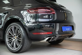 Porsche Macan Porsche Macan 3.6 Turbo|SportDesign|Keyless|CarPlay|BOSE|Carbon|Standkachel|Facelift|Dealer Onderhouden - afbeelding nr 44