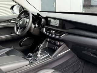 Alfa Romeo Stelvio Alfa Romeo Stelvio 2.2d AWD Autom Led Cruise Carplay Camera 2018 Vol Opties Eerste Eigenaar Hoge Instap - afbeelding nr 13