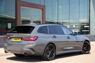 BMW 3 Serie BMW 3 Serie Touring 320i High Executive M Pakket | Pano | Laser | Leder - afbeelding nr 10