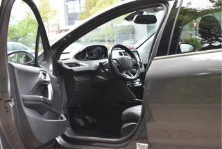 Peugeot 2008 | NL-Auto | Pano.dak | Camera | Carplay | Climate Contr | Cruise Contr | DAB | NAP - afbeelding nr 35