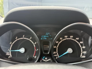 Ford B-MAX Ford B-Max 1.0 EcoBoost Titanium 2e Eigenaar,Camera,Trekhaak,125pk,Navi,Lm velgen,Clima,Cruise,Pdc V+A,Dealer Onderhouden,Apk tot 04-2026 - afbeelding nr 18