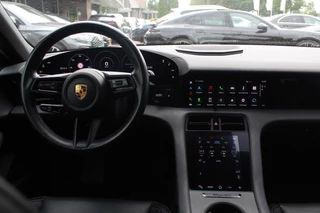 Porsche Taycan Porsche Taycan Performance 84 kWh / Panoramadak / 360Camera / Luchtvering / 20'' / Dodehoek / Stuurverwarming / Getint glas / Stoelverwarming / Warmtepomp - afbeelding nr 9