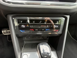 Volkswagen Tiguan Volkswagen Tiguan 1.4 TSI eHybrid R-Line PANO LEER HEAD UP - afbeelding nr 12