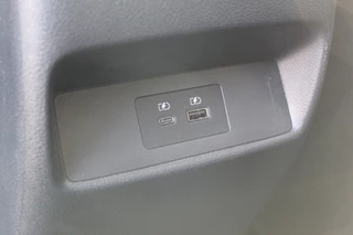 Nissan QASHQAI Climate control , Cruise control Camera , Bluetooth Trekhaak , LED dagrijverlichting , Hoge zit - afbeelding nr 33