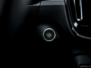Volvo XC40 Volvo XC40 1.5 T3 Momentum Pro | Intellisafe ProLine & Surround | Audio Line | El. achterklep | Navi + Apple Carplay & Android Auto | Stoelverwarming | PDC V+A + Camera achter | Full LED | Draadloos opladen - afbeelding nr 42