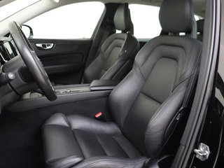 Volvo XC60 Volvo XC60 2.0 T5 Momentum | Stoelverwarming | Apple/Android Carplay | - afbeelding nr 15