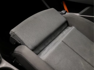 Audi A3 Automaat (APPLE CARPLAY, GROOT NAVI, VIRTUAL COCKPIT, CAMERA, SPORTSTOELEN, LED KOPLAMPEN, GETINT GLAS, ZWART HEMEL, CRUISE, NIEUWSTAAT) - afbeelding nr 27