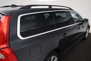 Volvo V70 Volvo V70 2.0 D4 Nordic+ 181Pk, Cruise Control, Navigatie, Parkeersensoren, LEDER - afbeelding nr 6