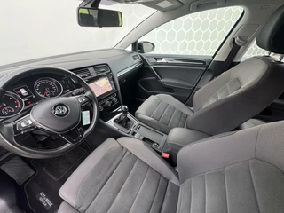 Volkswagen Golf Volkswagen Golf 1.4 TSI Highline Stoelverwarming LED CarPlay - afbeelding nr 4