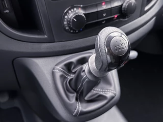 Mercedes-Benz Vito Mercedes-Benz Vito 110 CDI Lang 24 Maanden Certified Garantie Navigatie Achteruitrijcamera Apple Carplay/Android Auto Cruise Control Betimmering - afbeelding nr 22