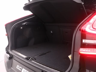 Volvo C40 Volvo C40 C40 Extended Range Ultra 82 kWh | Microtech Connect | 20