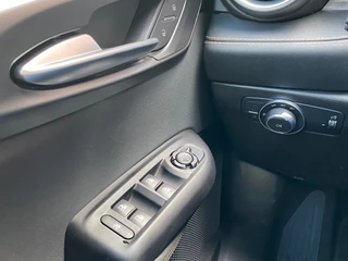 Alfa Romeo Tonale Alfa Romeo Tonale 1.5T HYBRID VELOCE ADAPT-CRUISE NAV STOELVW 360 CAMERA LMV CARPLAY - afbeelding nr 20