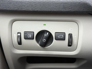 Volvo V40 Volvo V40 2.0 D2 Momentum Business 2e Eigenaar,Navi,Clima,Cruise,PDC,Stoelverwar,Dealer Onderhouden,120pk,6-bak,N.A.P,APK tot 02-2026 - afbeelding nr 20