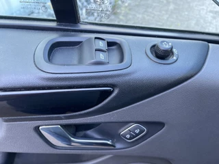 Ford Transit Custom Ford Transit Custom 2.0 TDCI L1H1 SPORT ST-LINE AUTOMAAT LEER NAV I APPLE CARPLY LED-XENON - afbeelding nr 10
