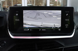 Peugeot 208 Peugeot 208 1.2 PureTech GT | NAVIGATIE | APPLE CARPLAY/ANDROID AUTO | DODEHOEK DETECTIE | FULL LED KOPLAMPEN | KEYLESS ENTRY/START | PARKEERSENSOREN VOOR EN ACHTER | CRUISE CONTROL | DAB+ RADIO | - afbeelding nr 23