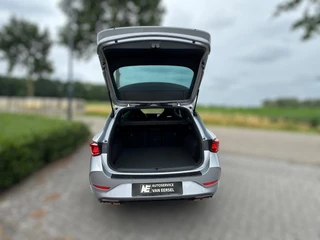 CUPRA Leon Sportstourer Cupra Leon Sportstourer 1.4 e-Hybrid VZ Business PHEV / CAMERA / NAVI / INPARKEREN / ZEER NETJES / SFEERVERL. / CARPLAY DRAADLOOS - afbeelding nr 39