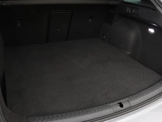SEAT Leon SEAT Leon 1.4 TSI eHybrid PHEV FR | Carplay |  Sfeerverlichting | Navigatie | Full LED | Sportstoelen | Parkeerhulp | Climate control | Cruise control - afbeelding nr 9