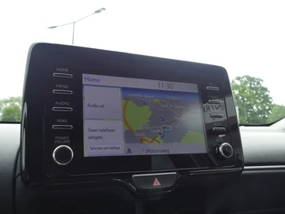Toyota Yaris Toyota Yaris 1.5 Hybride Dynamic | Apple Carplay | Camera | Navi | - afbeelding nr 12