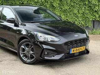 Ford Focus Ford Focus 1.0 EcoBoost ST Line | Carplay | PDC | - afbeelding nr 23