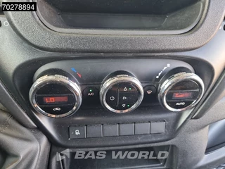 Iveco Daily Iveco Daily 35S16 Automaat L3H2 3,5t Trekhaak Airco Cruise Euro6 L3 16m3 Airco Trekhaak Cruise control - afbeelding nr 15