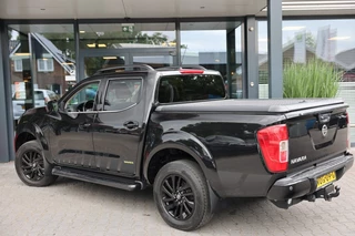 Nissan Navara Nissan Navara 2.3 DCI DUBBEL CABINE N-GUARD A/T BE TREKKER 5 SITZ 4WD VAN - afbeelding nr 4