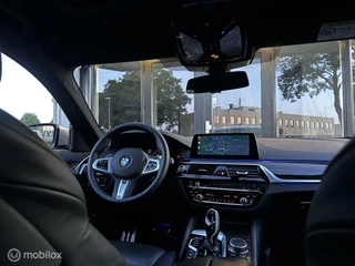 BMW 5 Serie BMW 5-serie 530e iPerformance M-PAKKET|360|HEAD-UP|PANO|SFEER| - afbeelding nr 15