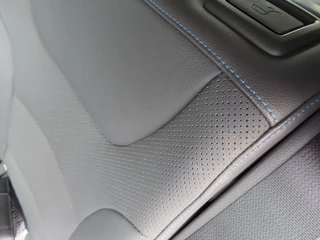 Hyundai IONIQ Hyundai IONIQ 1.6 GDI PHEV Premium Leder Open Dak Trekhaak 2019 - afbeelding nr 16