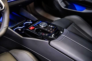BMW M5 BMW 5-serie Touring M5 V8 Hybrid | Direct leverbaar | Pano | B&W | M Drive | - afbeelding nr 32