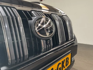 Toyota Land Cruiser Toyota Land Cruiser 2.8 D-4D Professional Blind Van - afbeelding nr 19