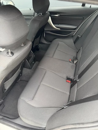BMW 1 Serie BMW 1 Serie 118I 136PK, Cruise, Panorama dak, 18 inch LM - afbeelding nr 17