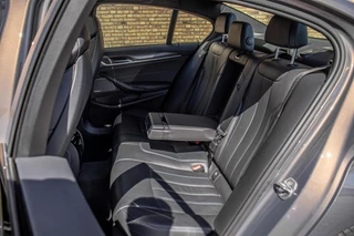 BMW 5 Serie BMW 5-serie 520i M-Sport,schuifdak,H&K,BTW,NAP,Sportseats - afbeelding nr 11