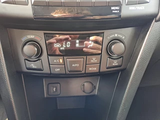 Suzuki Swift Suzuki Swift 1.2 Exclusive EASSS | Airco | Cruise | Keyless | Stoelverwarming | LMV | - afbeelding nr 15