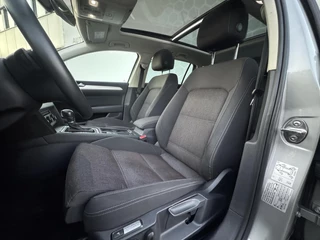 Volkswagen Passat Volkswagen Passat Variant 1.6 TDI Highline PANO DSG trekhaak - afbeelding nr 5