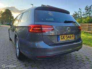 Volkswagen Passat Volkswagen Passat Variant 1.6 TDI Business Edition +Carplay - afbeelding nr 8