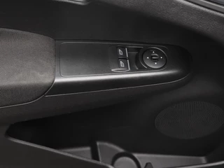 Ford Transit Courier Ford Transit Courier 1.5 TDCI Limited Duratorq S&S | navigatie | parkeersensoren voor & achter | voorruit verwarming | laadvloer - afbeelding nr 11