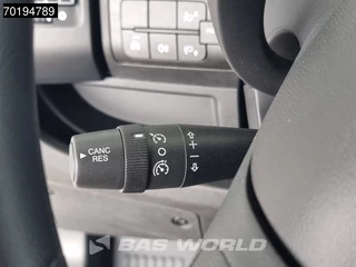 Peugeot Boxer Peugeot Boxer 165PK Bakwagen Laadklep Zijdeur Lat om lat Airco Bluetooth Radio Meubelbak Koffer Gesloten laadbak 21m3 Airco Cruise control - afbeelding nr 14